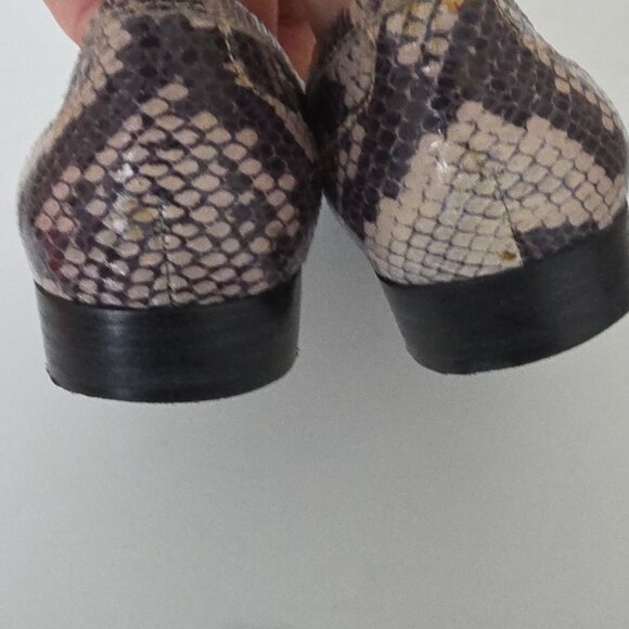 FRANCO SARTO | Women's Textured Snakeskin Flats Gray Sz 6.5M - Picture 4 of 6